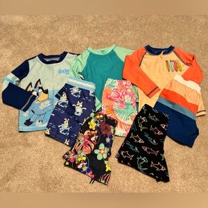 Boys 2T Swim Suit Lot!! 3 Matching sets PLUS 2 Solo shorts!